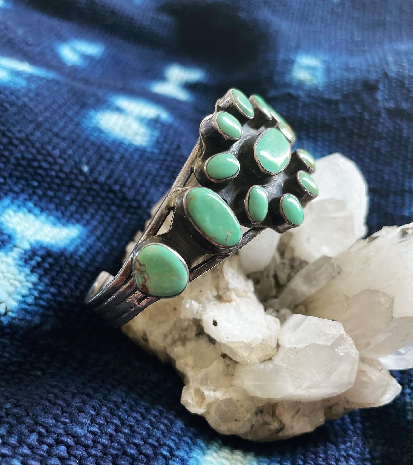 Vtg. Turquoise Cluster Cuff